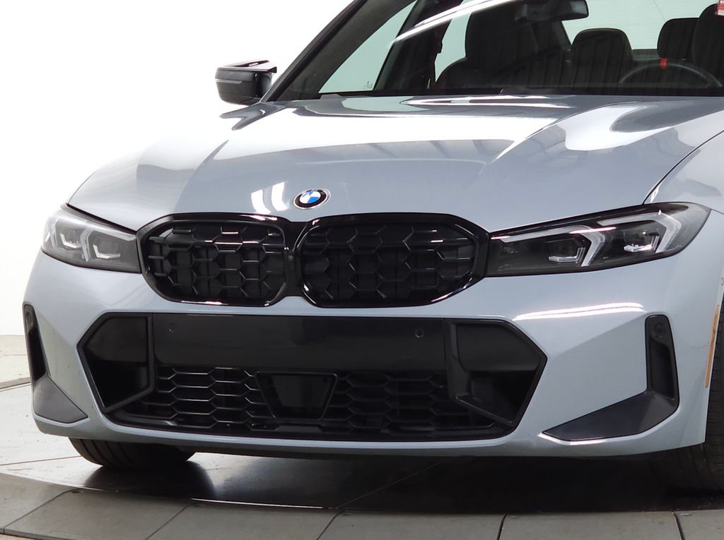 Used 2026 Gray Metallic BMW M340i xDrive image 3