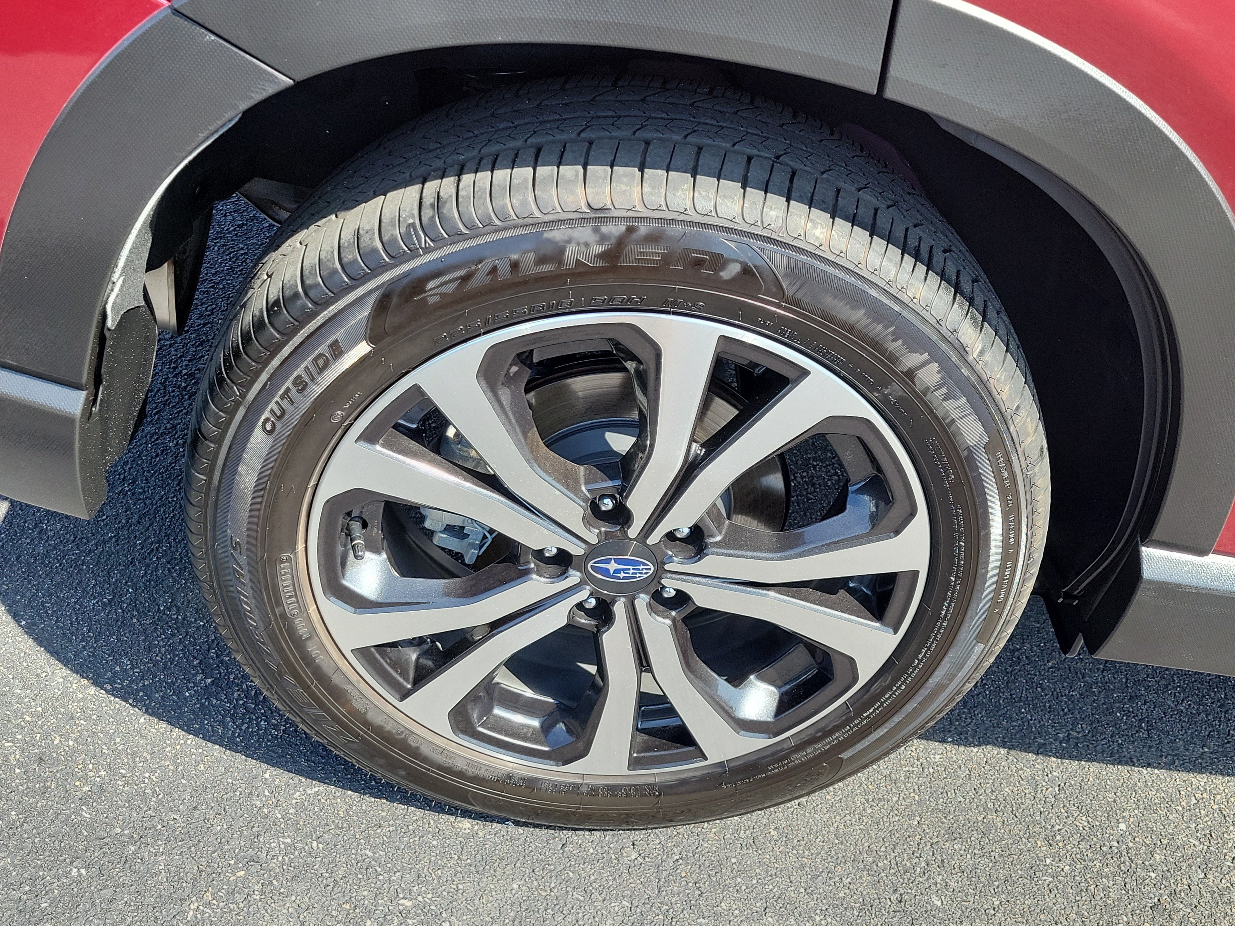 Used 2023 Crimson Red Pearl Subaru Limited image 9