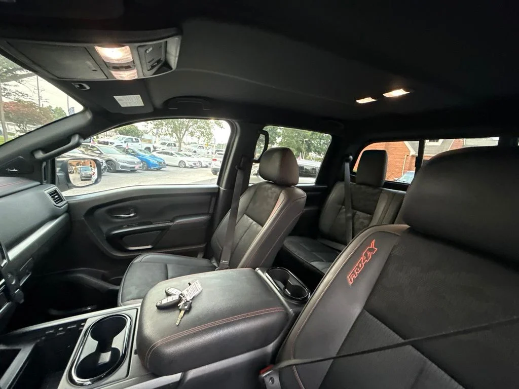 Used 2024 White Nissan PRO-4X image 22