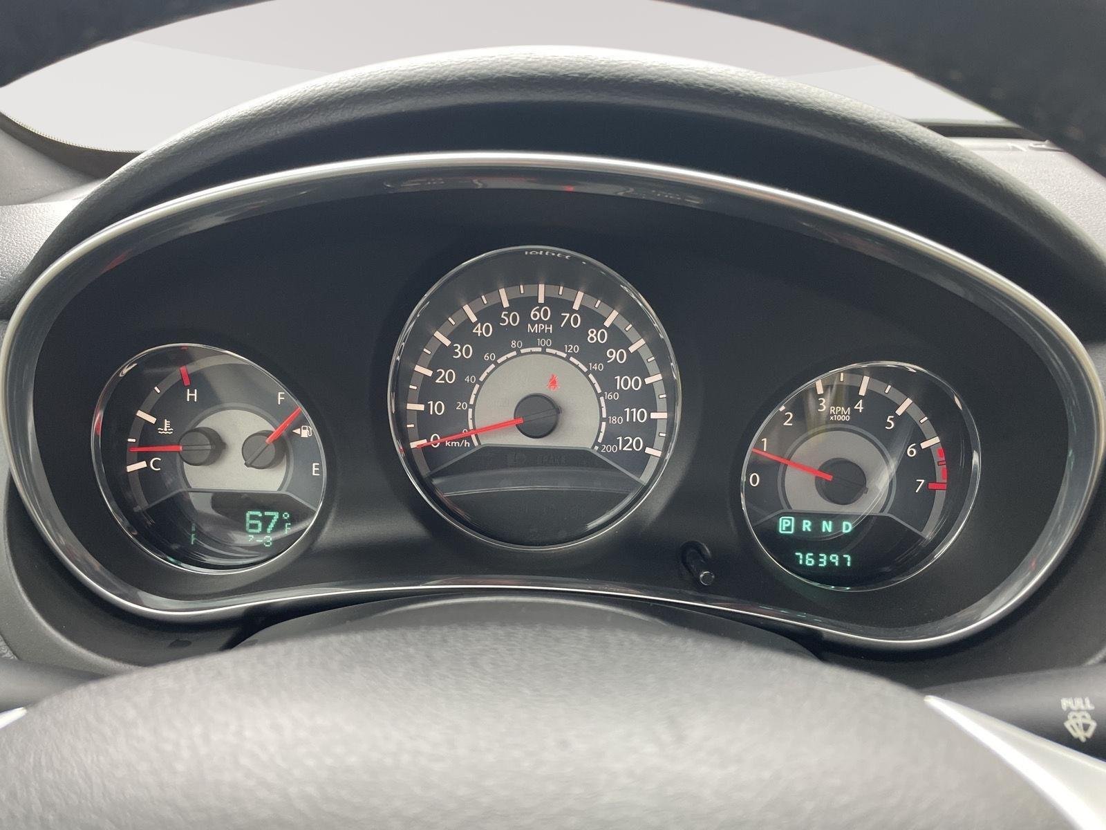 Used 2013 Chrysler 200 Limited with VIN 1C3BCBFG2DN645570 for sale in Kansas City