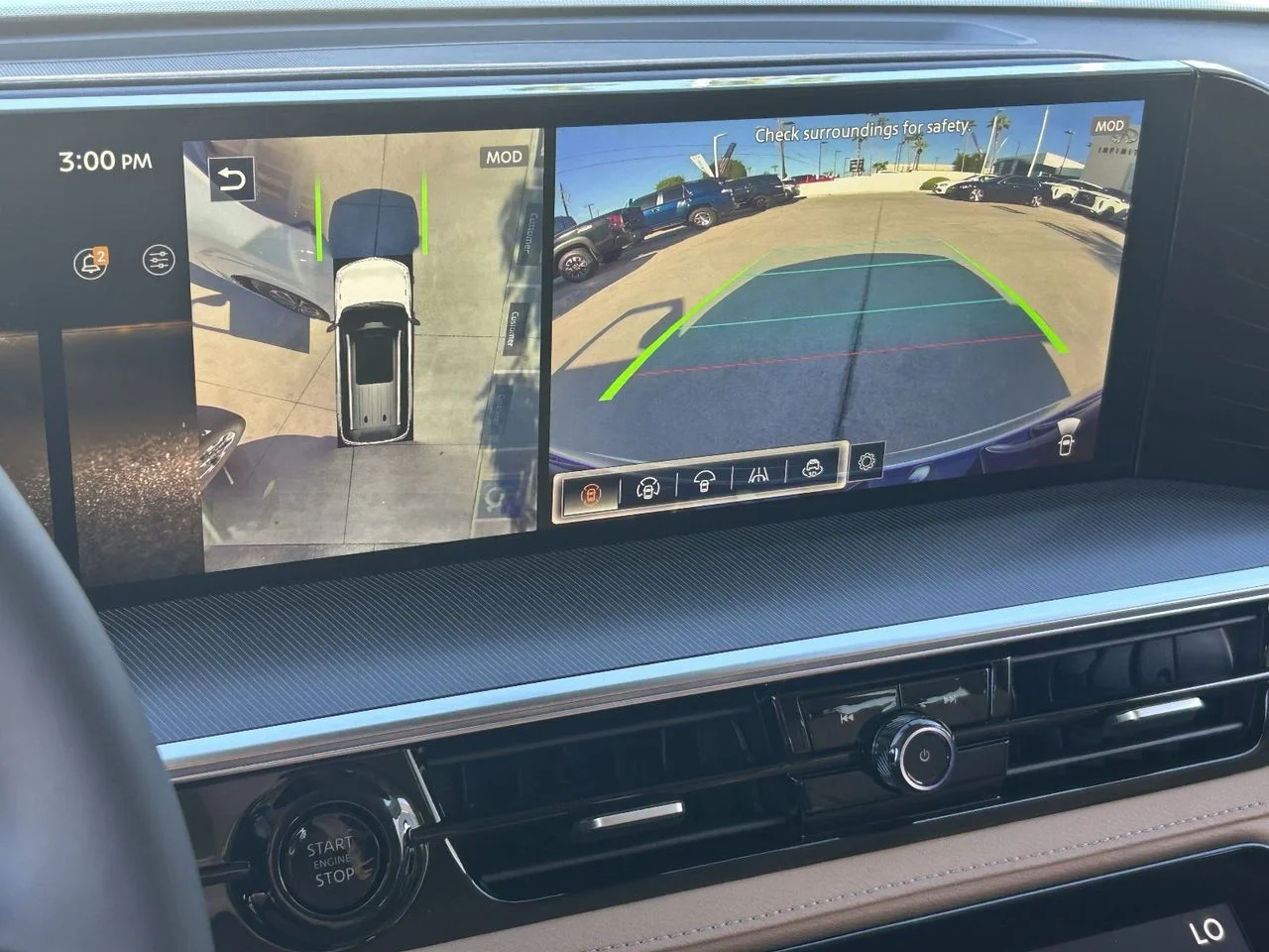 New 2027 Radiant White INFINITI LUXE image 28
