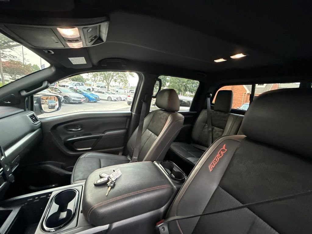 Used 2024 White Nissan PRO-4X image 22