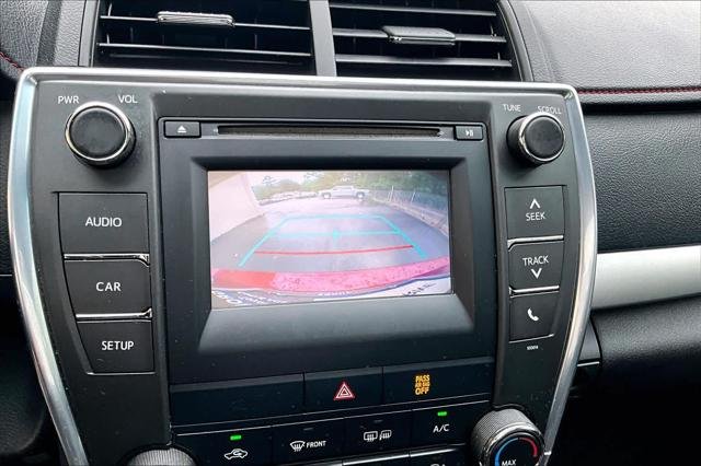 Certified Used 2017 RUBY FLARE PEARL Toyota  image 27