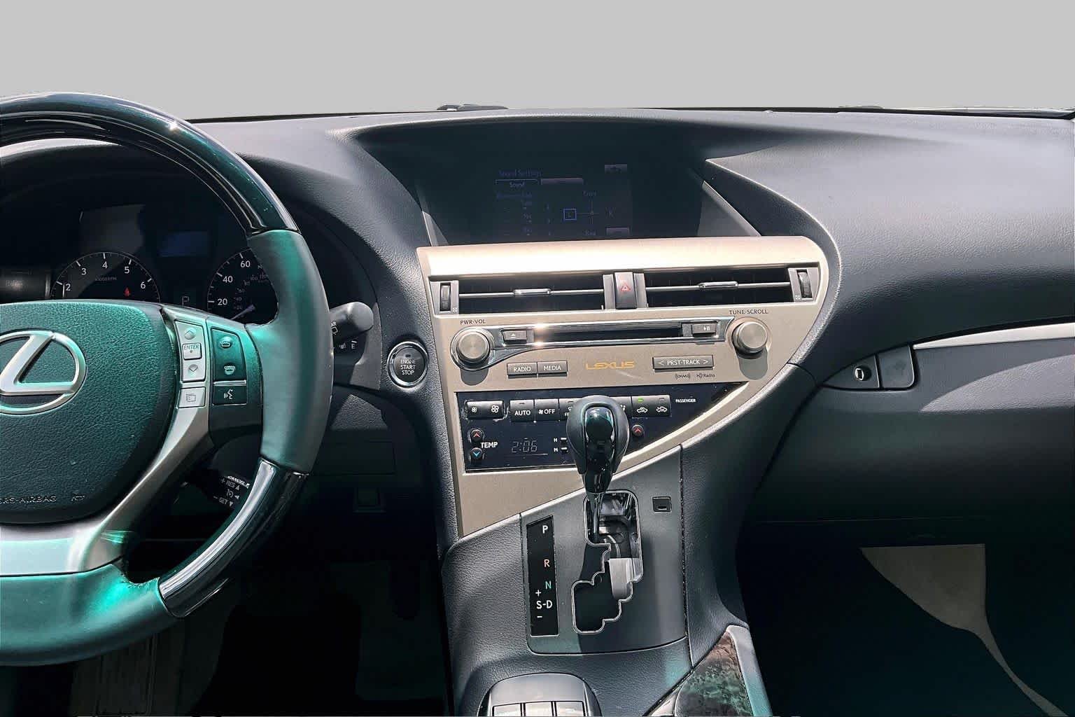 Used 2013 Silver Lining Metallic Lexus  image 7