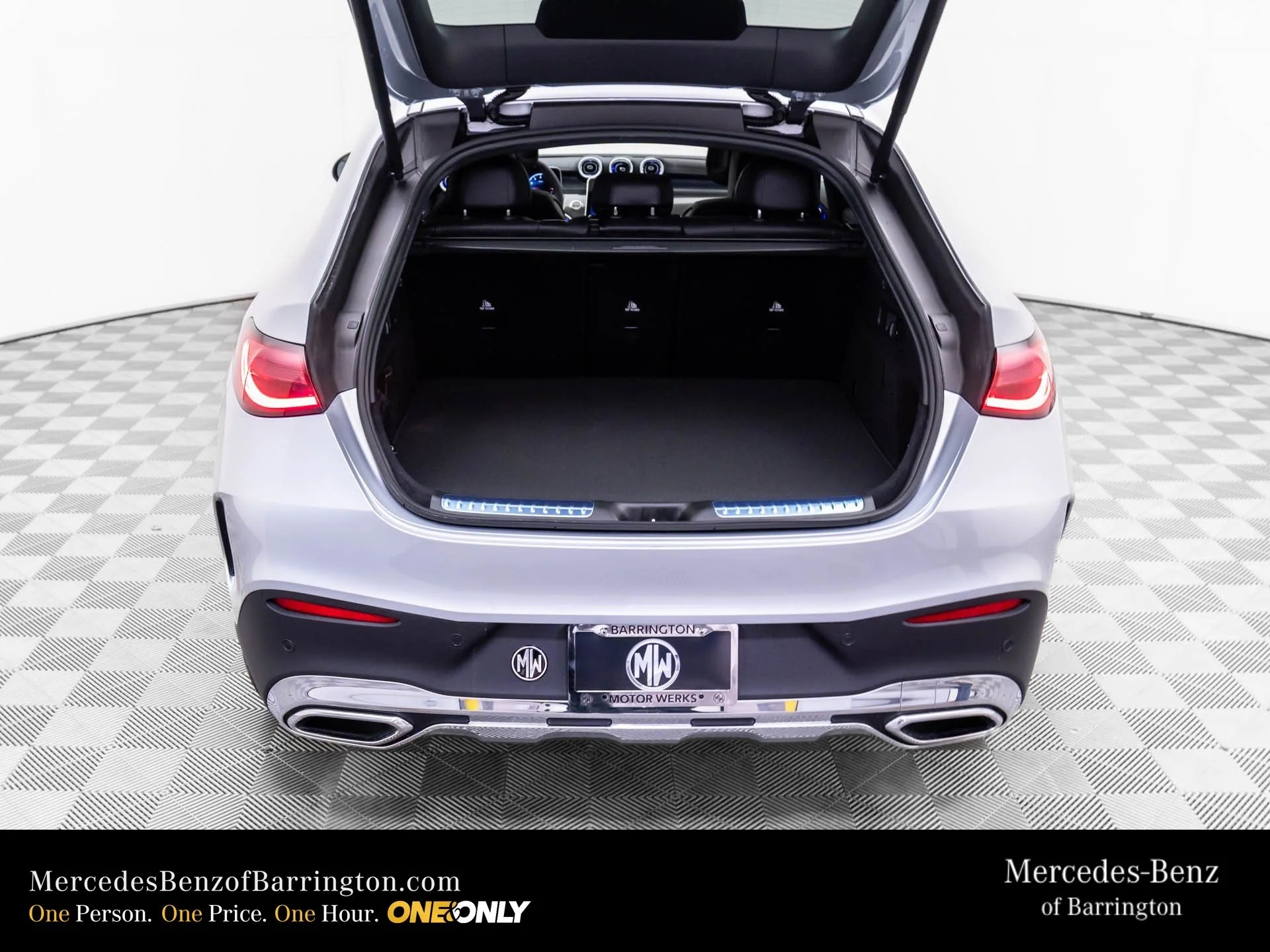 New 2026 Silver Mercedes-Benz GLC 300 Coupe image 33