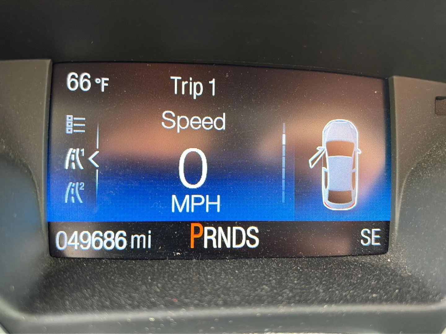Used 2017 Magnetic Ford SE image 7
