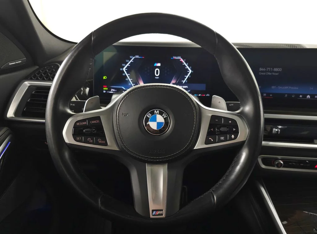 Used 2025 Gray BMW xDrive40i image 21