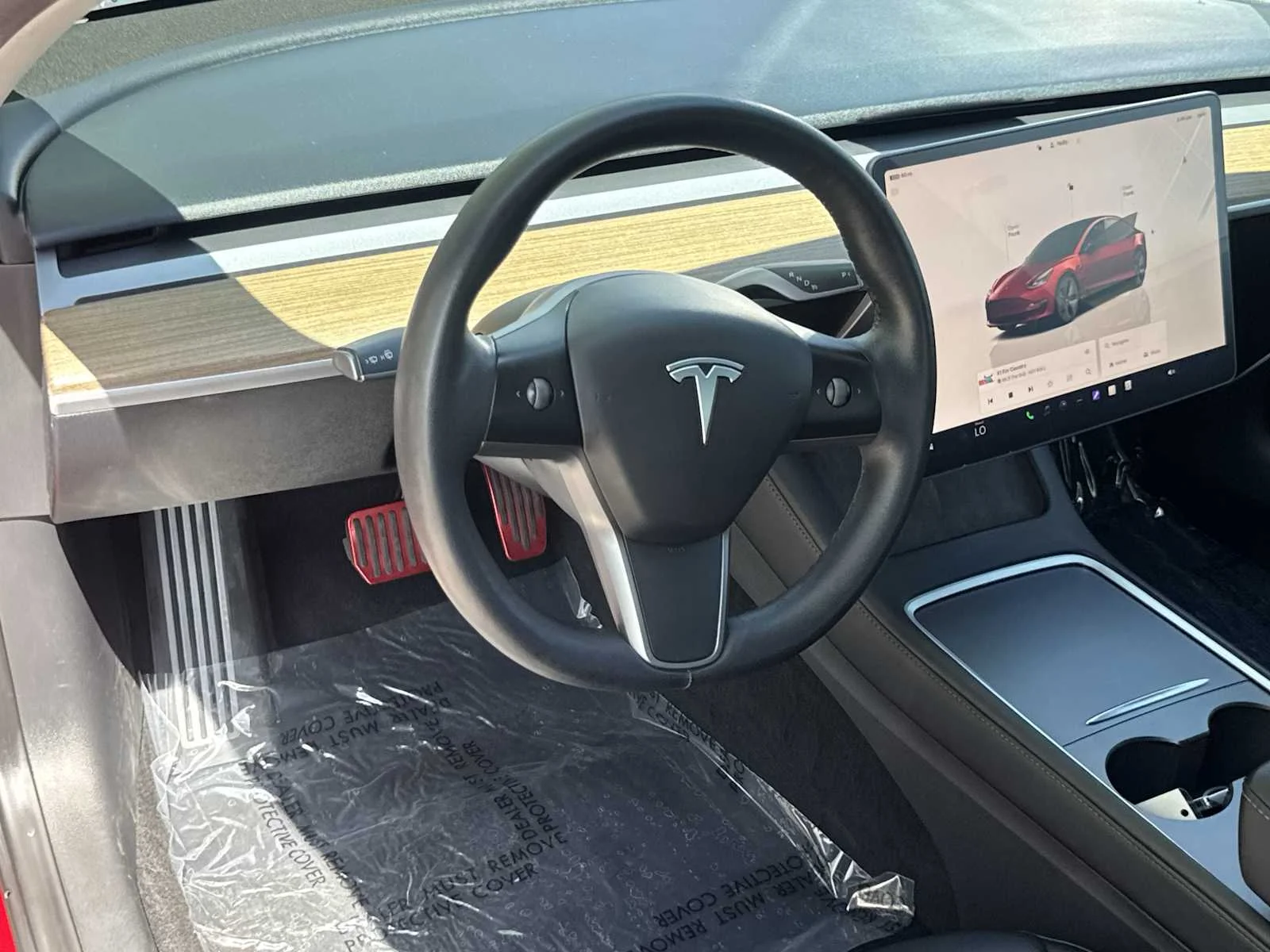 Used 2023 Red Tesla  image 10