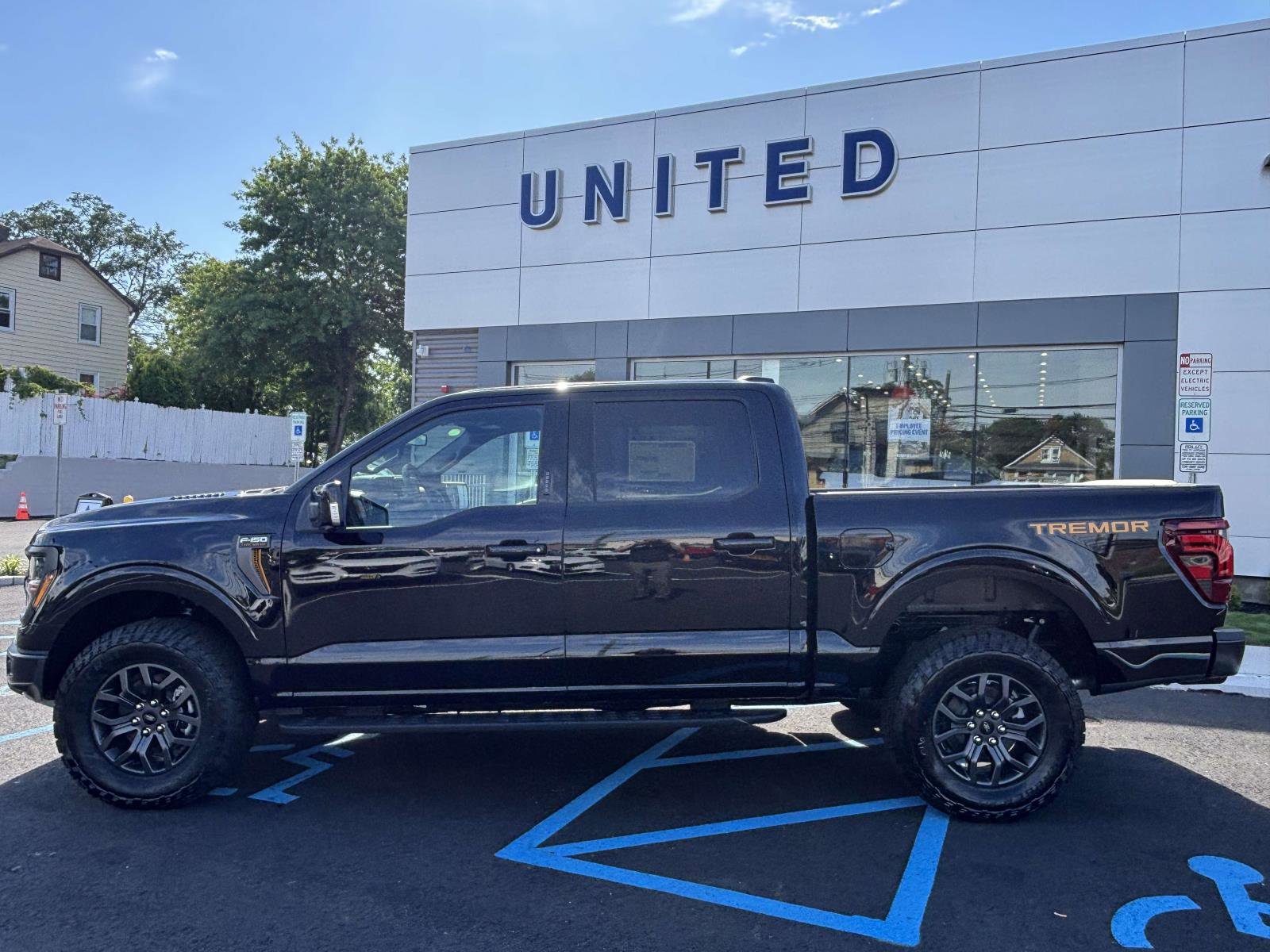 New 2026 Agate Black Metallic Ford Tremor® image 2
