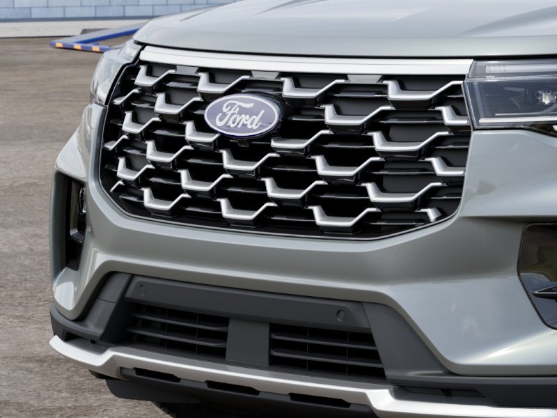 New 2027 Avalanche Gray Ford Platinum™ image 18