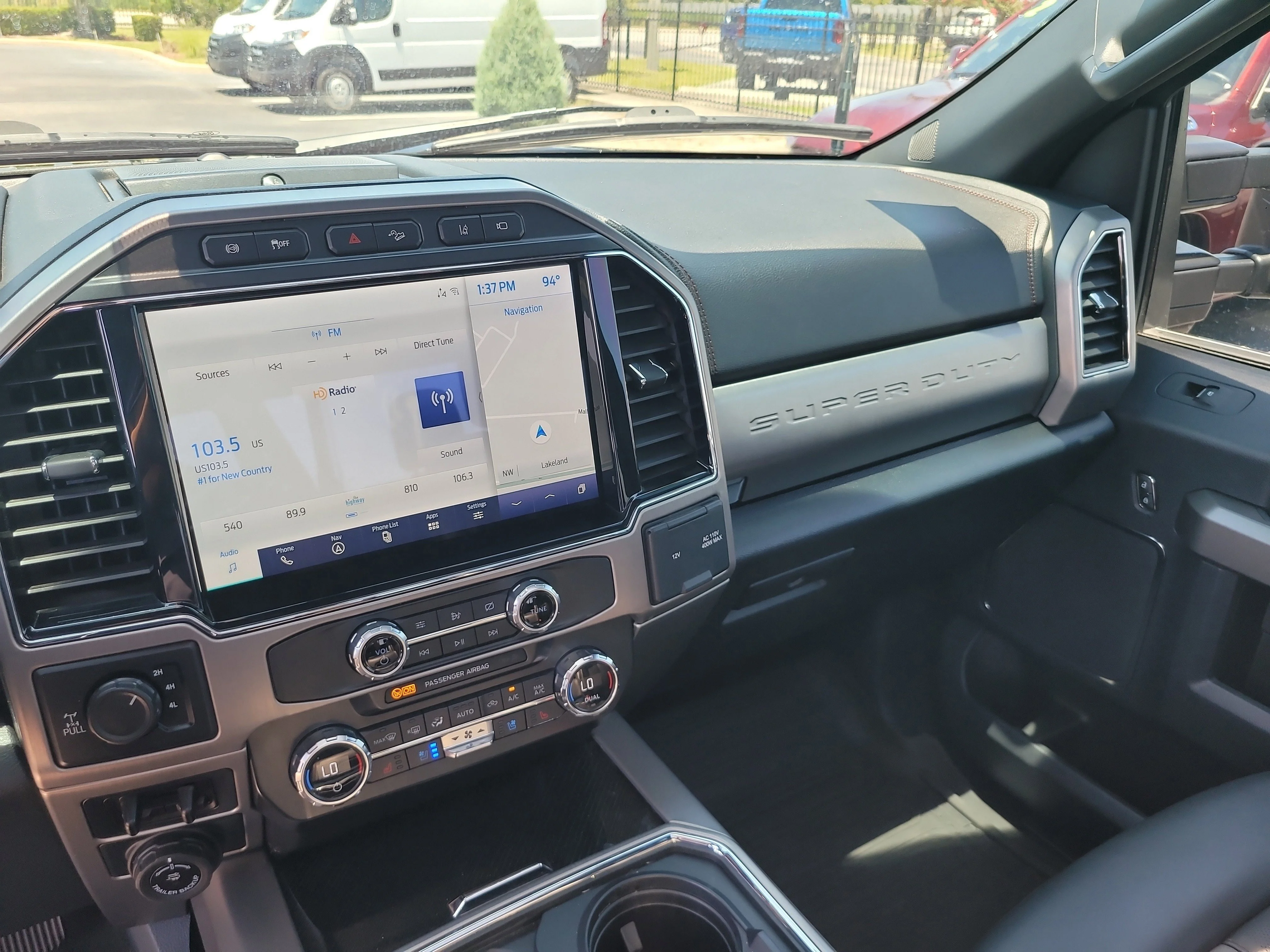 Used 2022 Blue Metallic Ford Platinum image 21