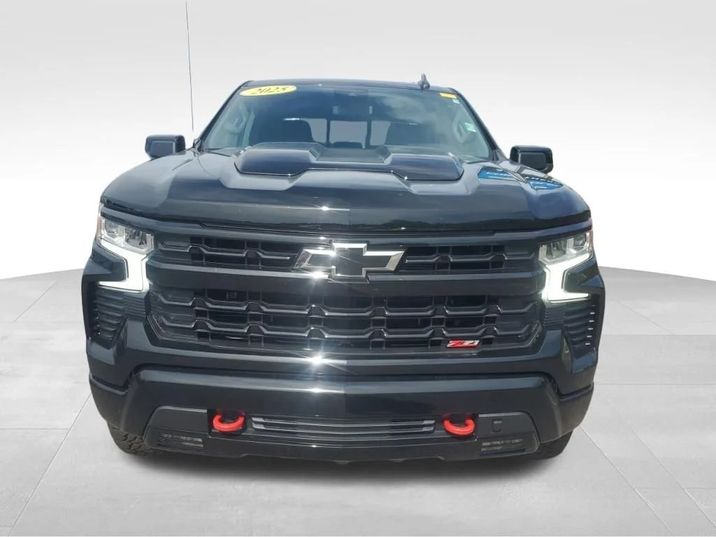 Used 2025 Black Chevrolet LT Trail Boss image 14