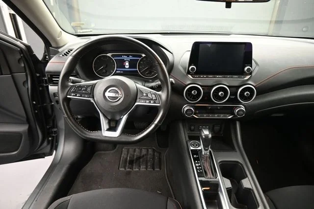 Used 2025 Gray Nissan SR image 22