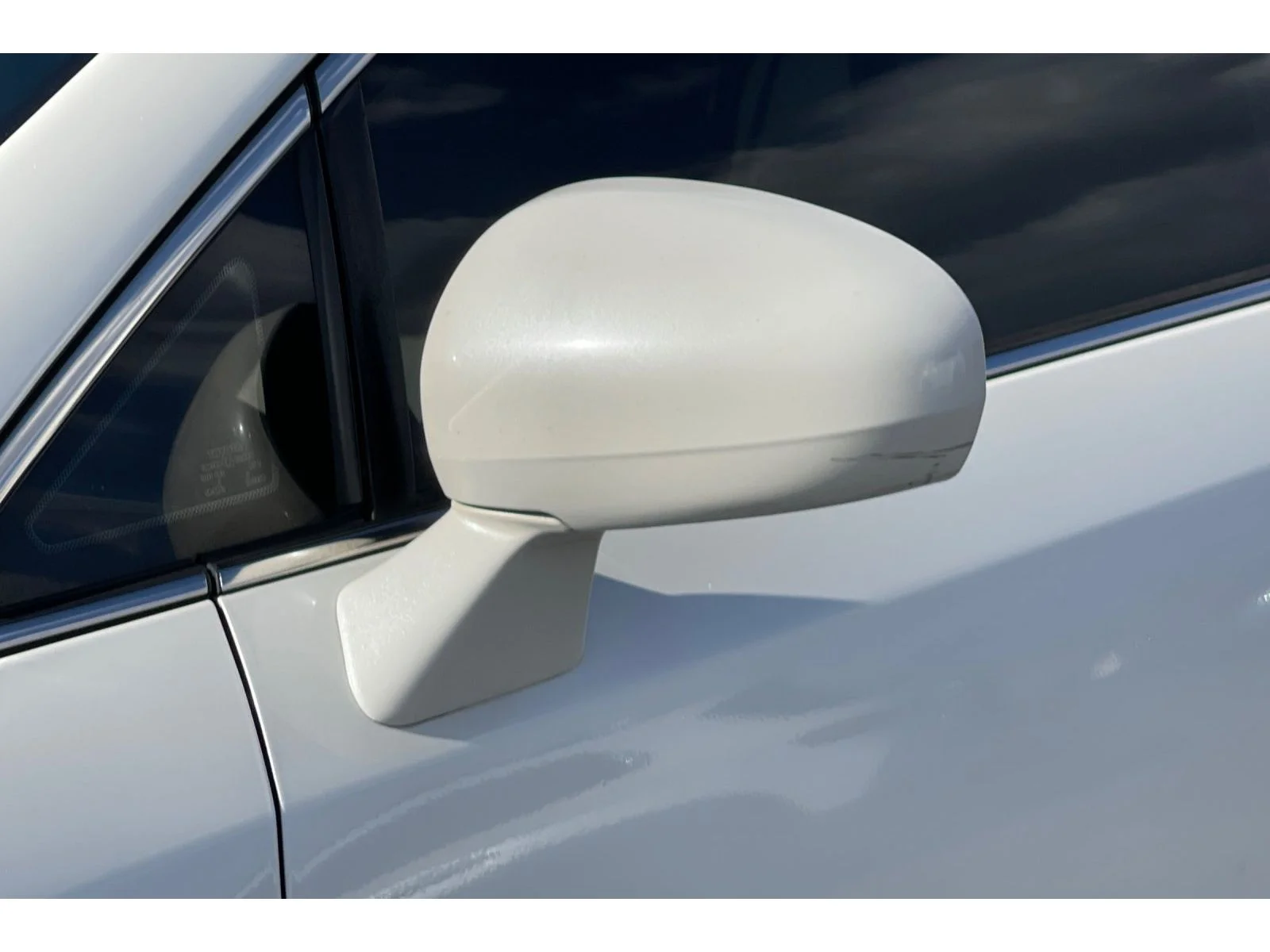 Used 2011 Blizzard Pearl Toyota Base image 13
