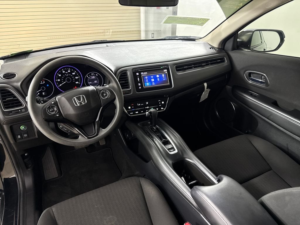 Used 2017 White Honda EX-L image 21