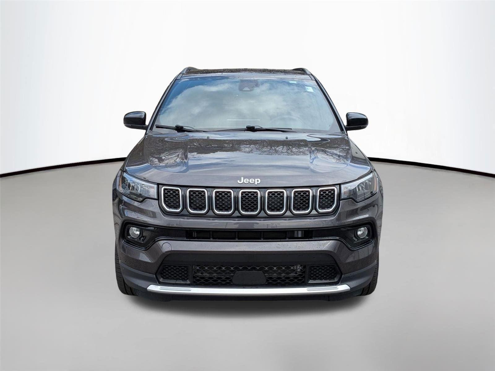 Used 2024 Black Clearcoat Jeep Limited image 2
