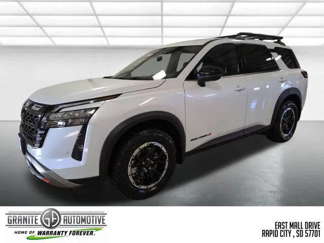 New 2026 Everest White Pearl TriCoat Nissan Rock Creek® image 1