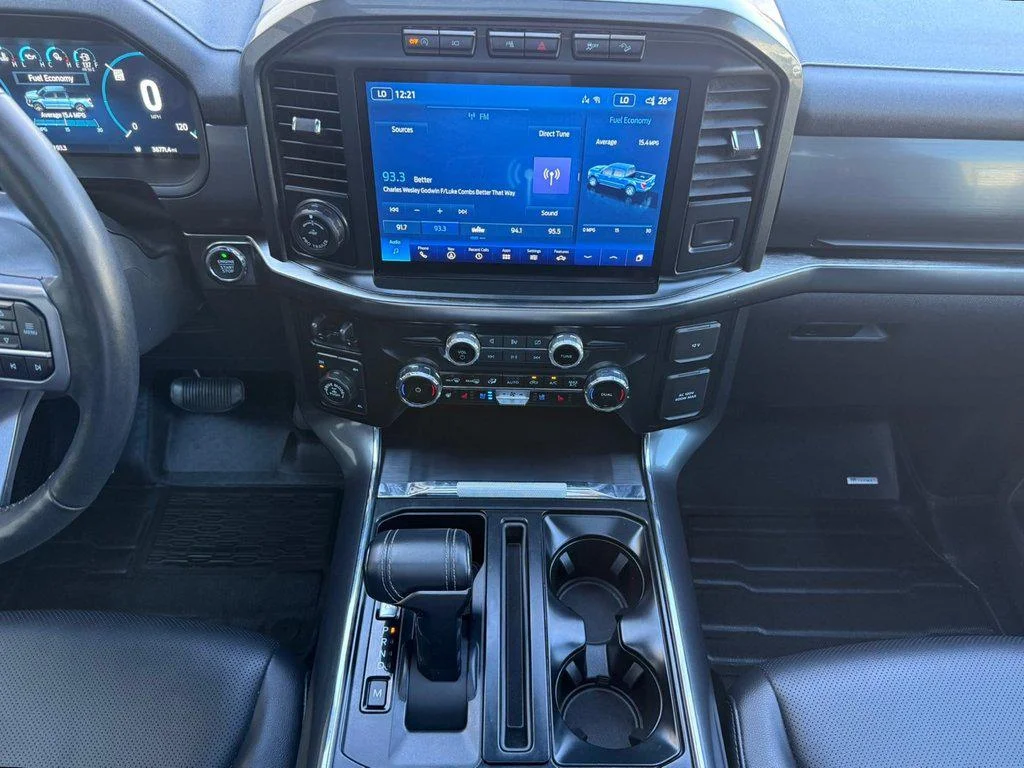 Used 2023 Agate Black Metallic Ford LARIAT 4WD SUPERCREW 5.5 BOX image 25