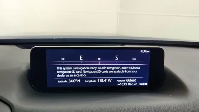 2025 Mazda CX-50 Premium Plus - Photo 19