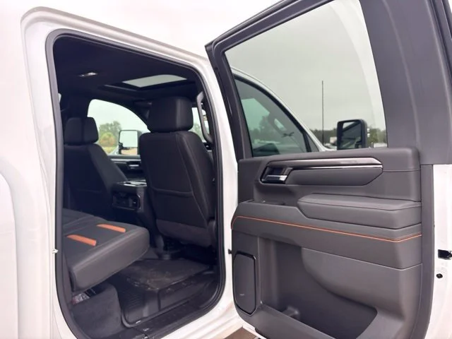 2026 GMC Sierra 2500HD AT4 - Photo 42
