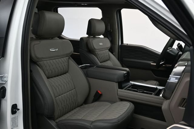 New 2026 Star White Metallic Tri-Coat Ford F-250® Platinum® image 93