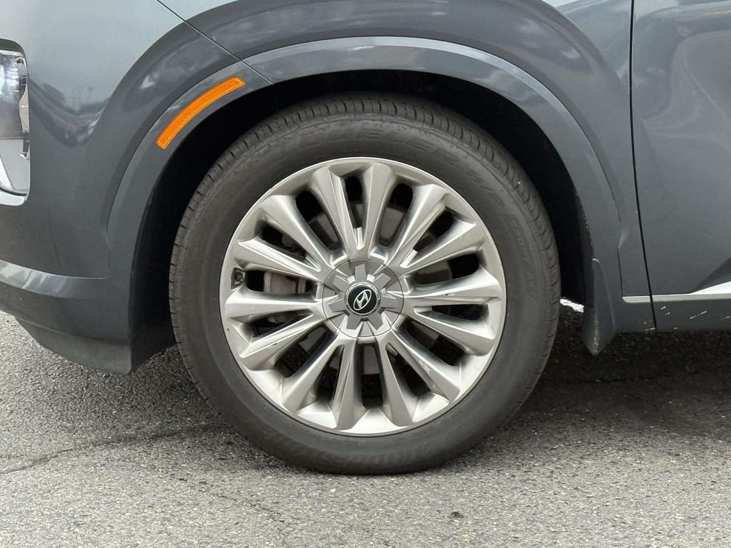 Certified Used 2020 Graphite Hyundai Limited image 12
