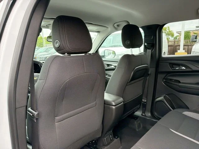 Used 2026 White Chevrolet LT image 23