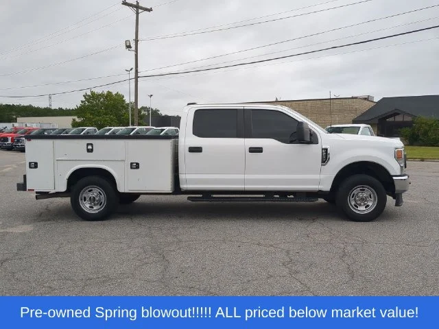 Used 2021 White Ford XL image 14