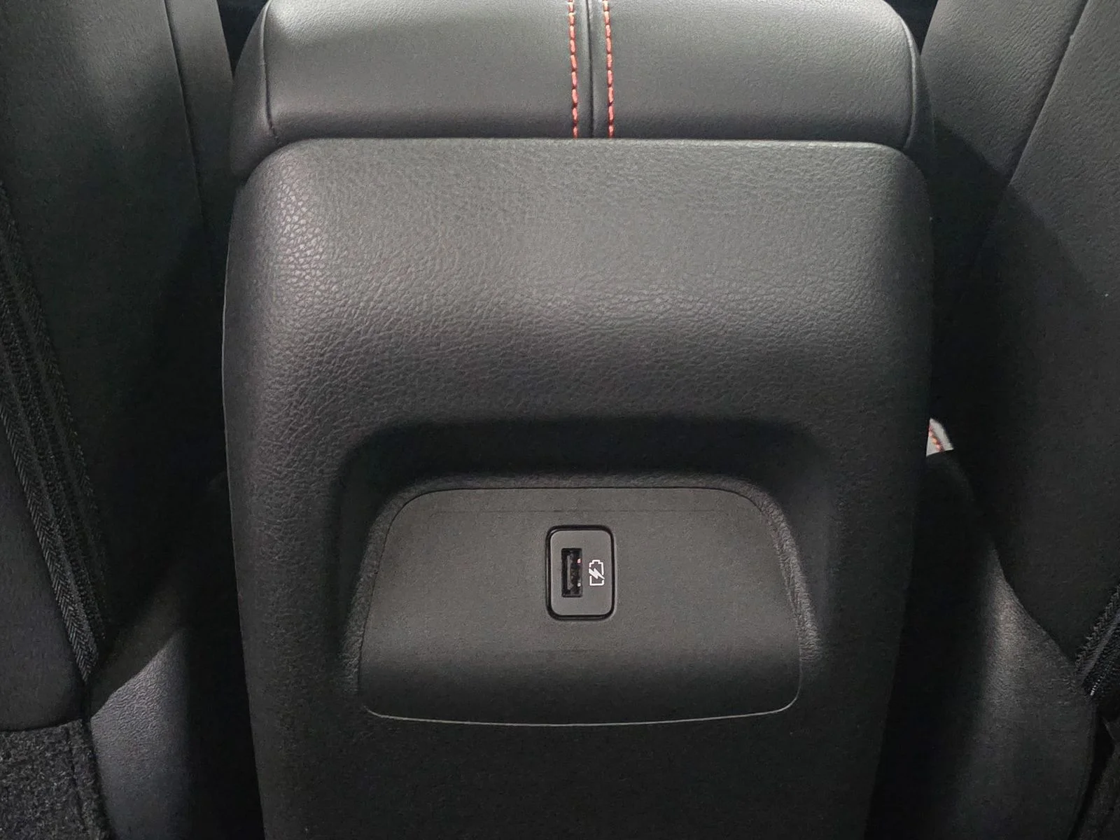 2025 Nissan Sentra SR - Photo 23