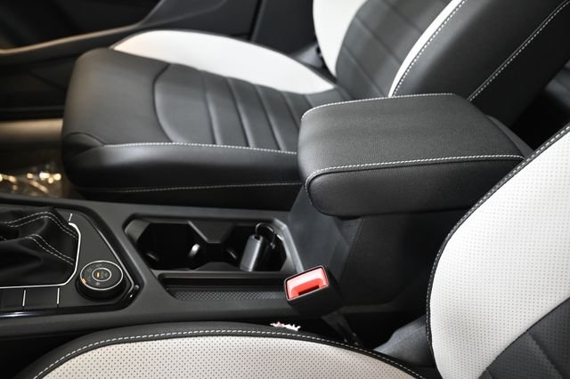 New 2026 Gray Volkswagen 1.5T SEL image 24