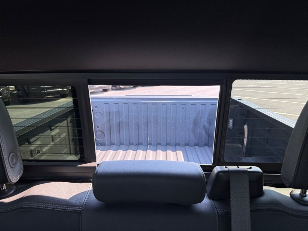 Used 2023 Gray Chevrolet High Country image 30