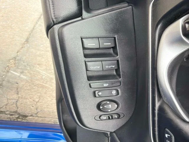 Used 2021 Blue Honda EX-L image 17