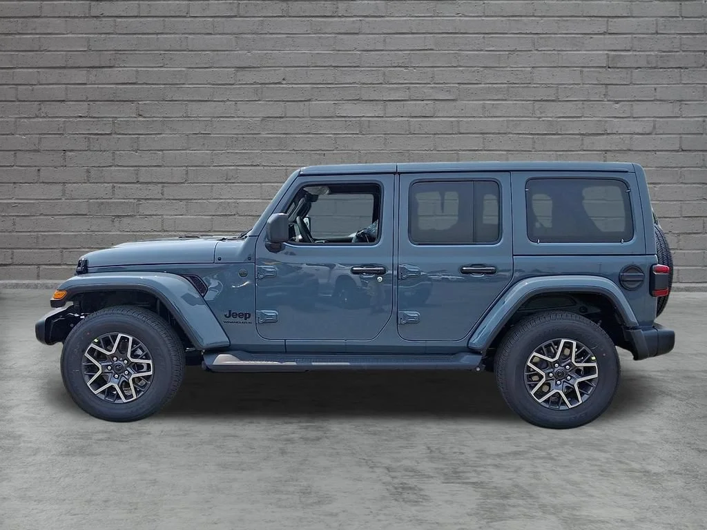 New 2026 Anvil Clearcoat Jeep Sahara image 5