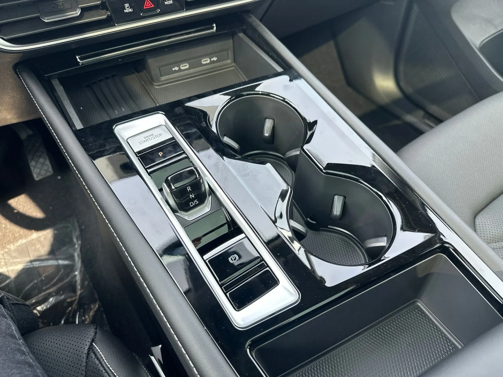 2026 Volkswagen Atlas SE w/Tech - Photo 70