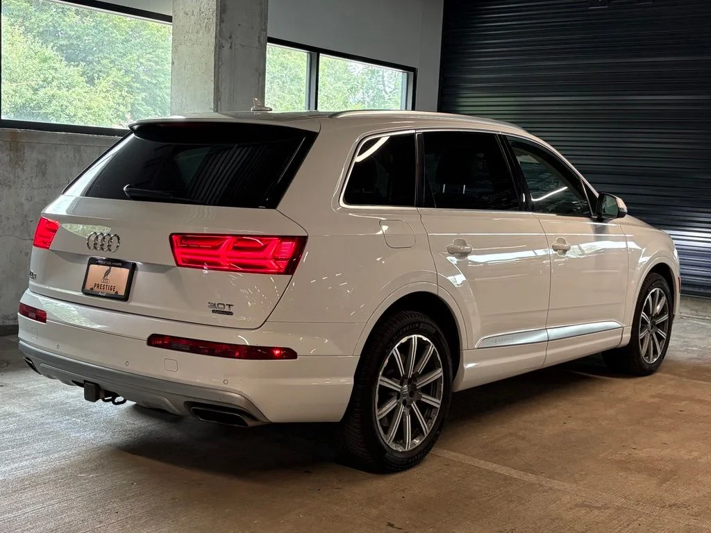 Used 2018 Glacier White Metallic Audi 3.0T Premium Plus image 8