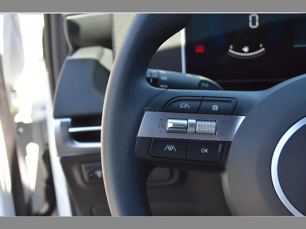 2025 Hyundai Santa Cruz SE - Photo 20