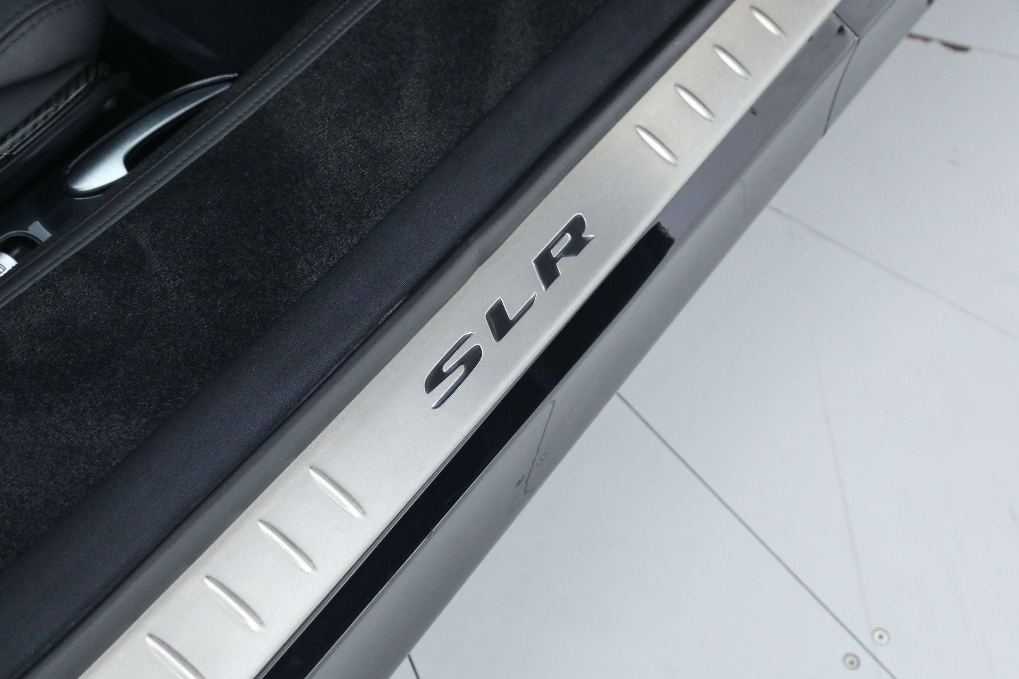 Used 2006 Black Mercedes-Benz  image 21