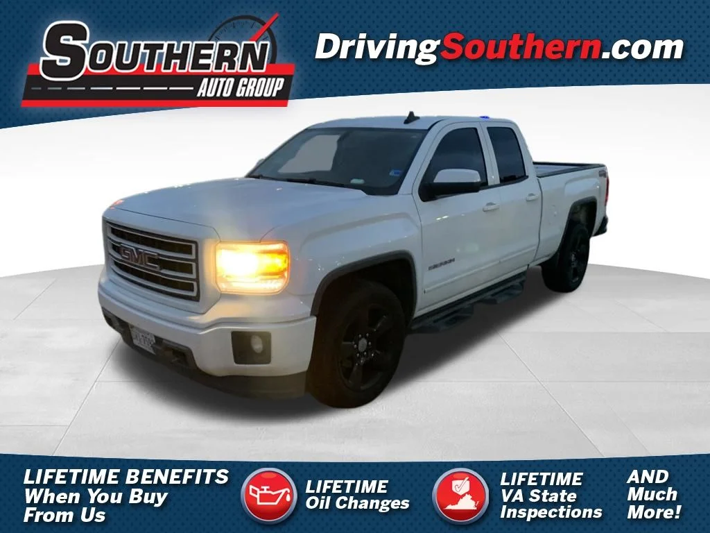 Used 2015 White GMC Base image 1