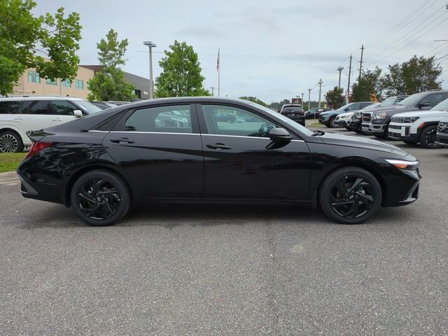 New 2026 Black Hyundai SEL Sport image 32