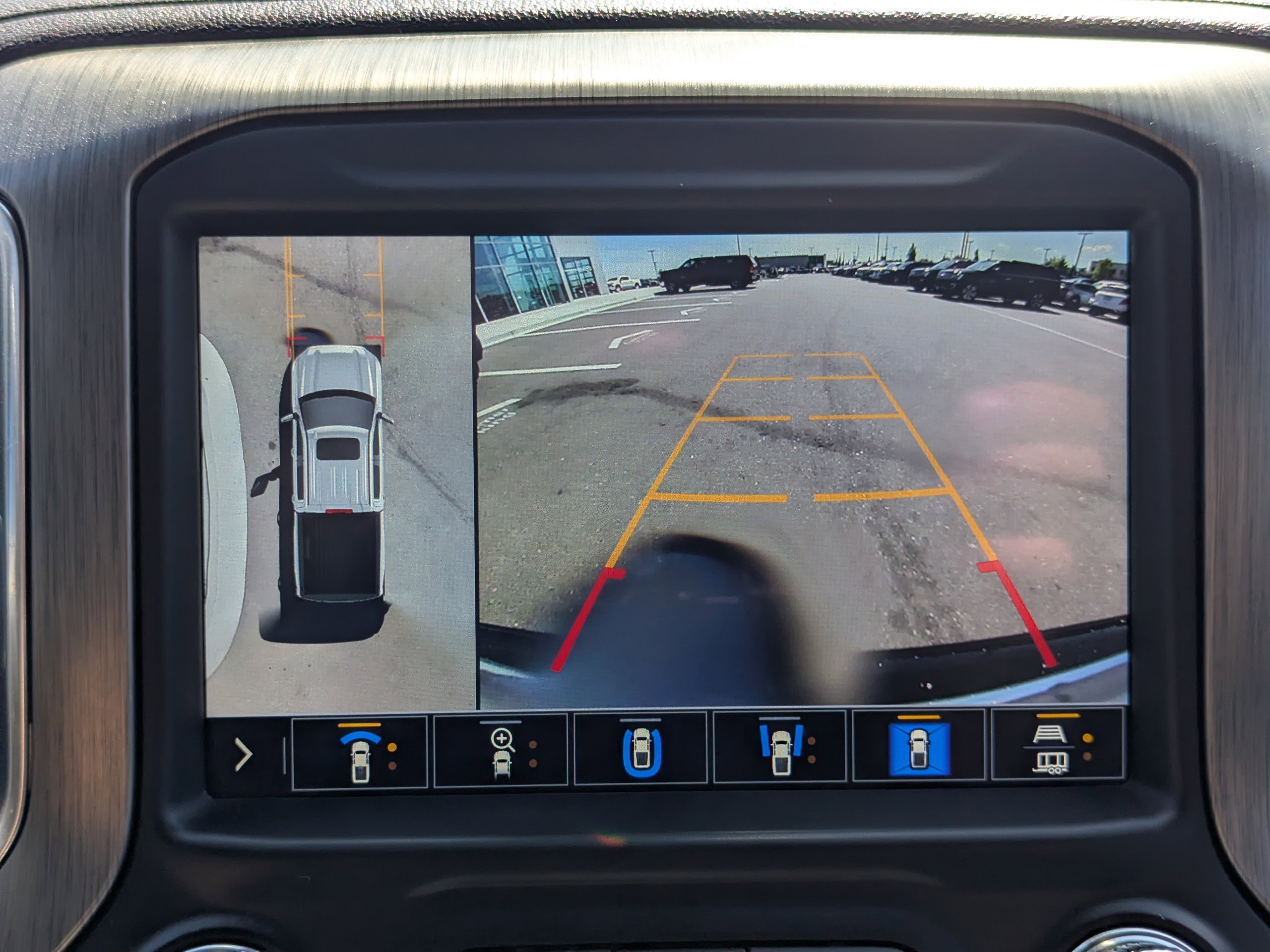 Used 2021 Black GMC Denali image 25