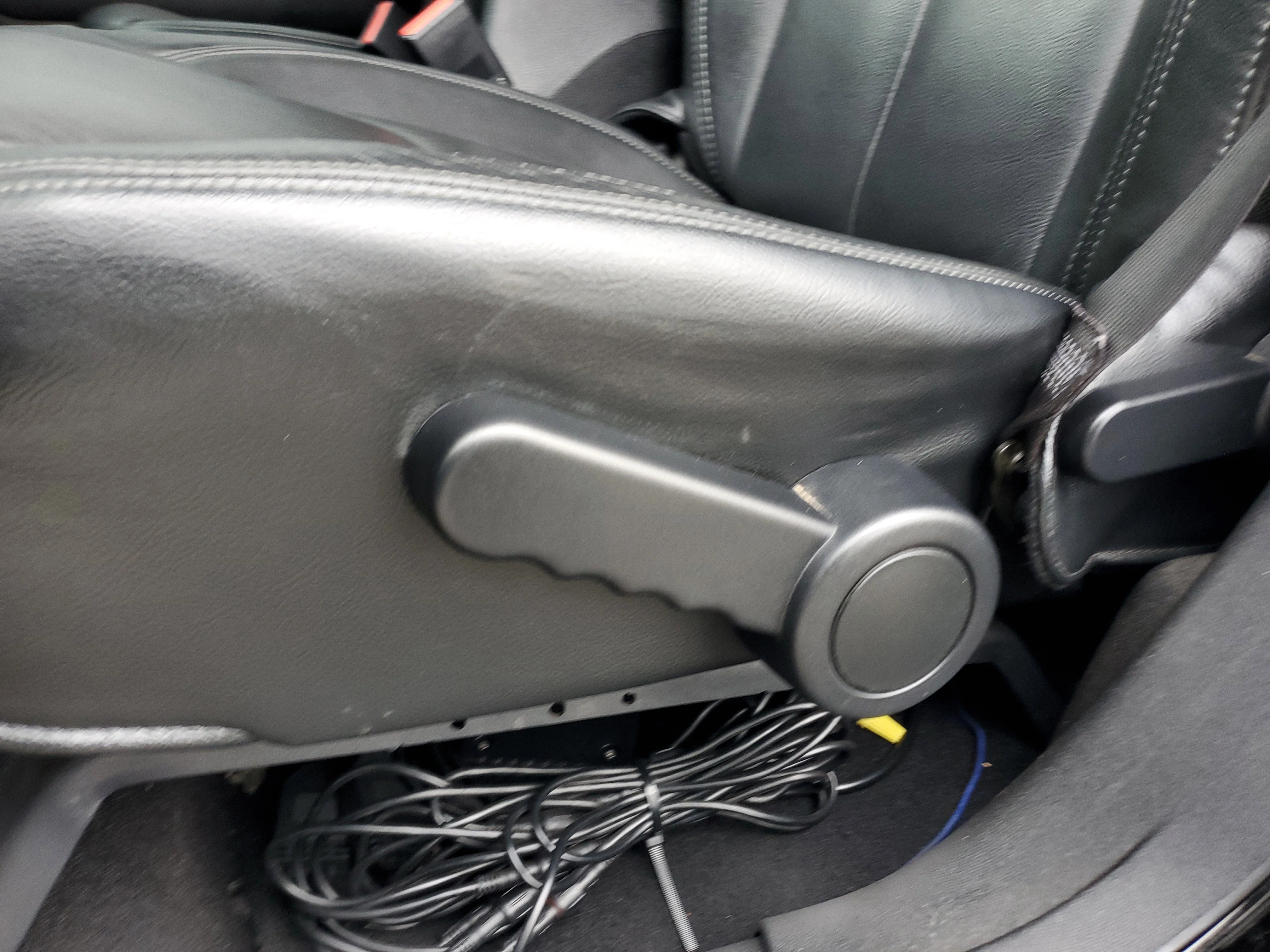 Certified Used 2018 Black Jeep Unlimited Altitude image 14