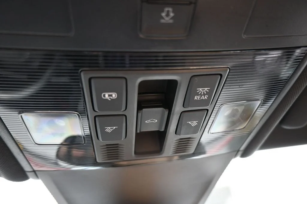 Used 2024 Red Metallic Volkswagen 2.0T SE R-Line Black image 31