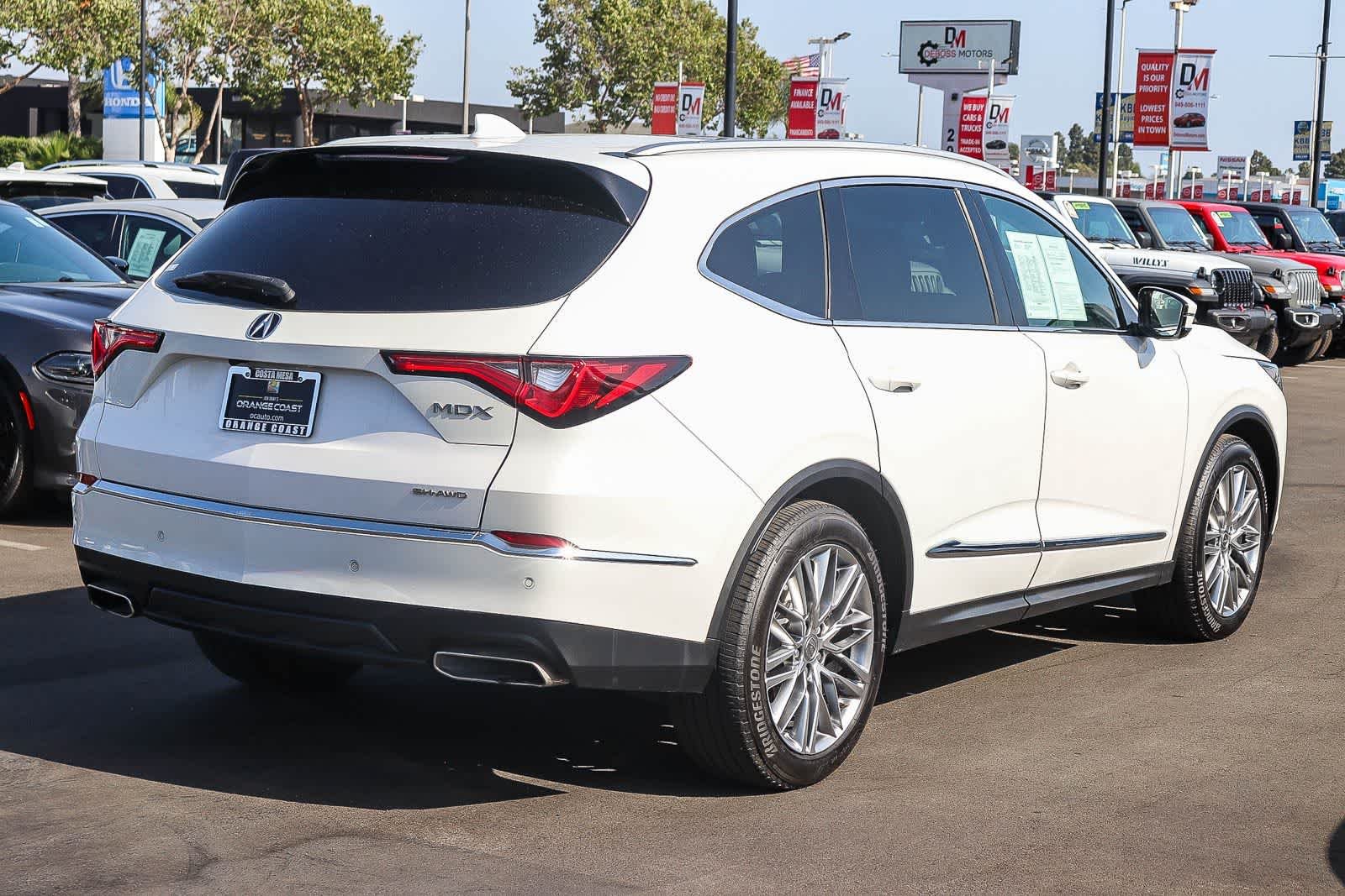 Used 2023 White Acura w/Advance Package image 4