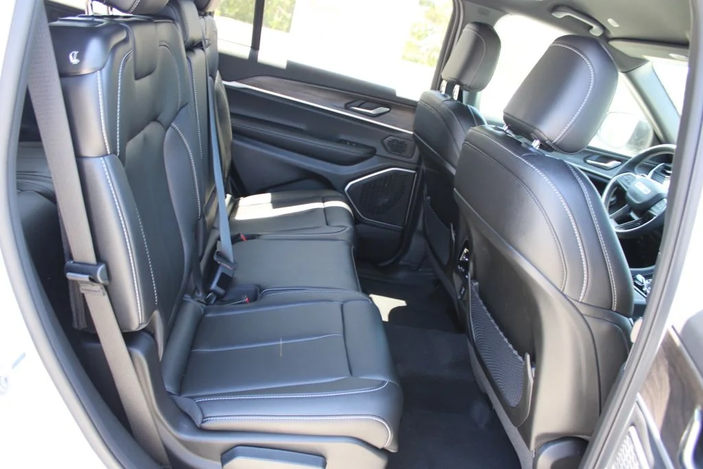 New 2026 Bright White Clearcoat Jeep Limited image 12