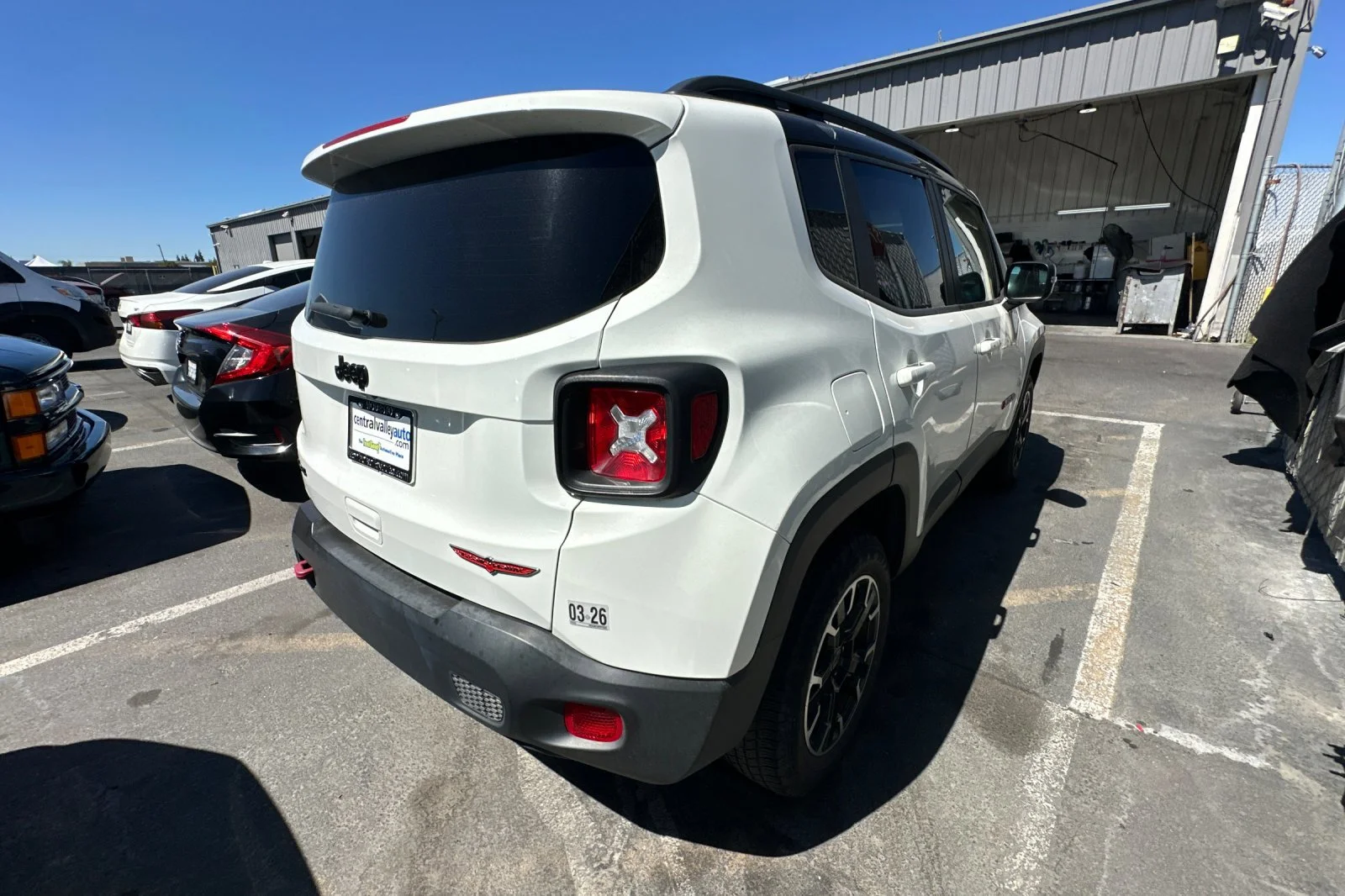 Used 2023 Alpine White Clearcoat Jeep Trailhawk image 5