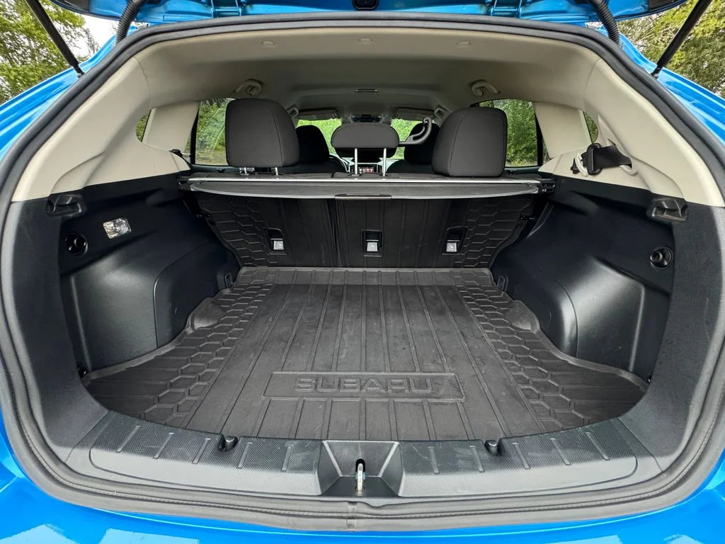 Used 2020 Ocean Blue Pearl Subaru Premium image 10
