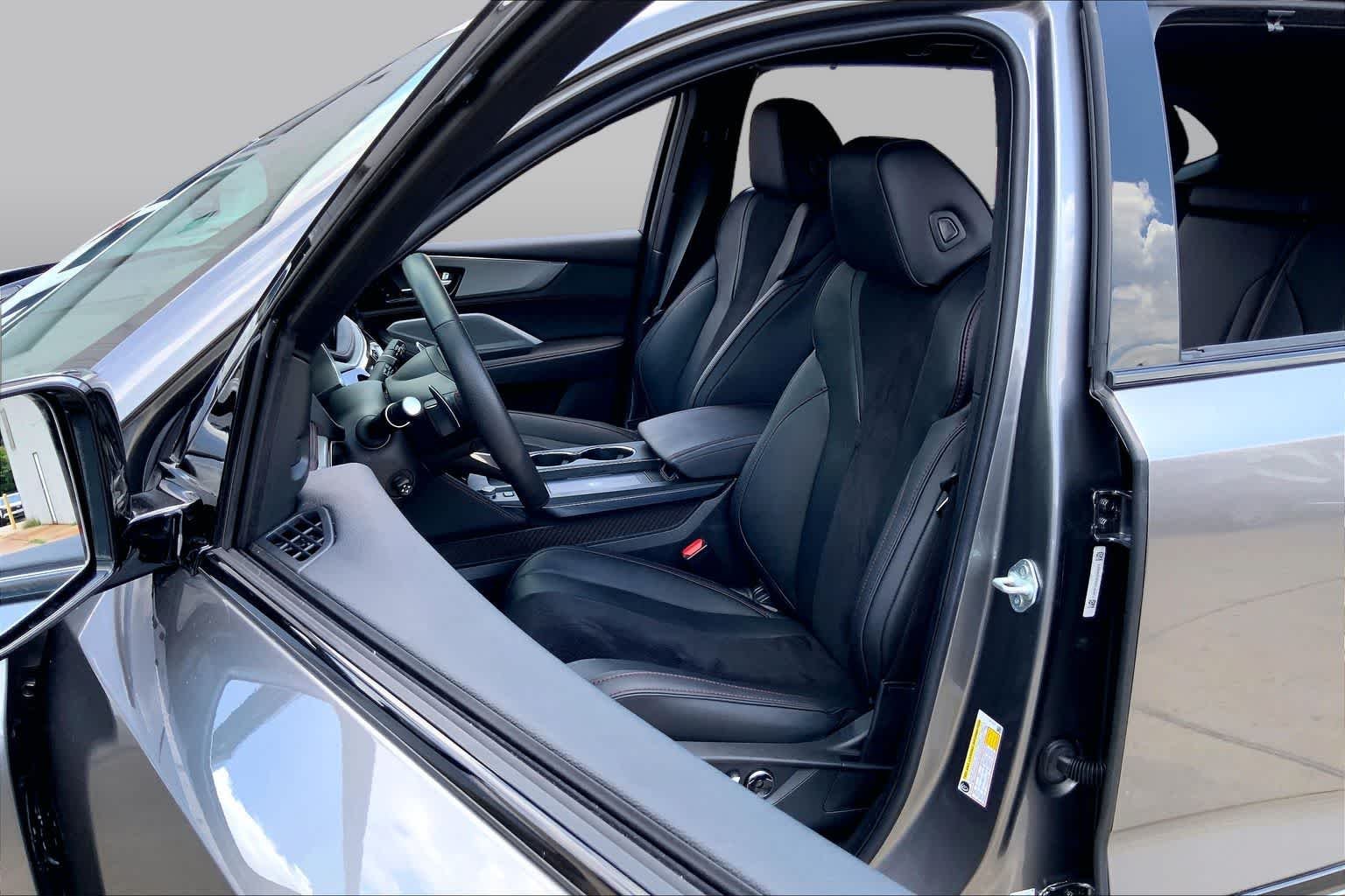 Used 2025 Liquid Carbon Metallic Acura w/A-Spec Package image 8