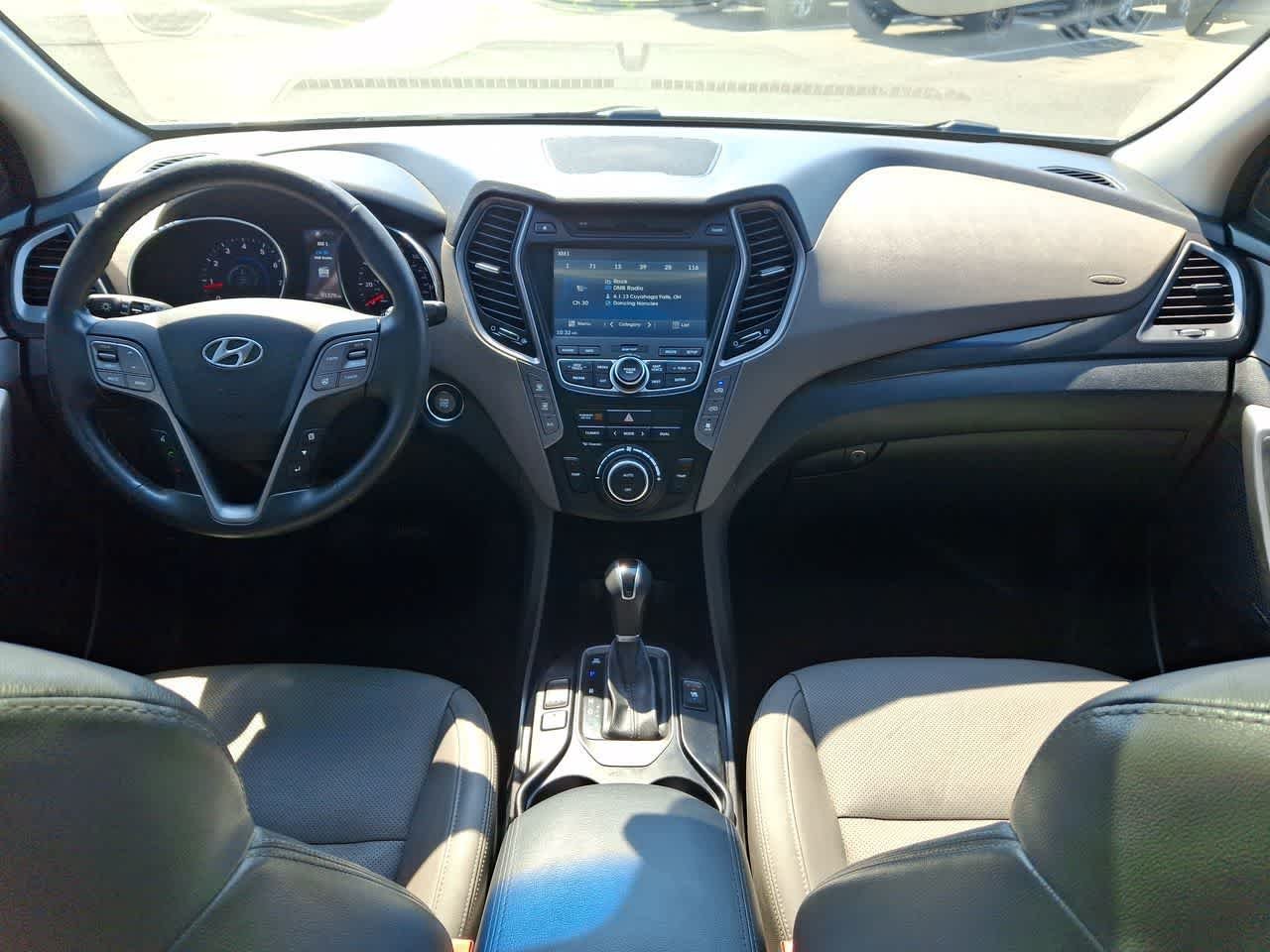Used 2016 Circuit Silver Hyundai SE image 10