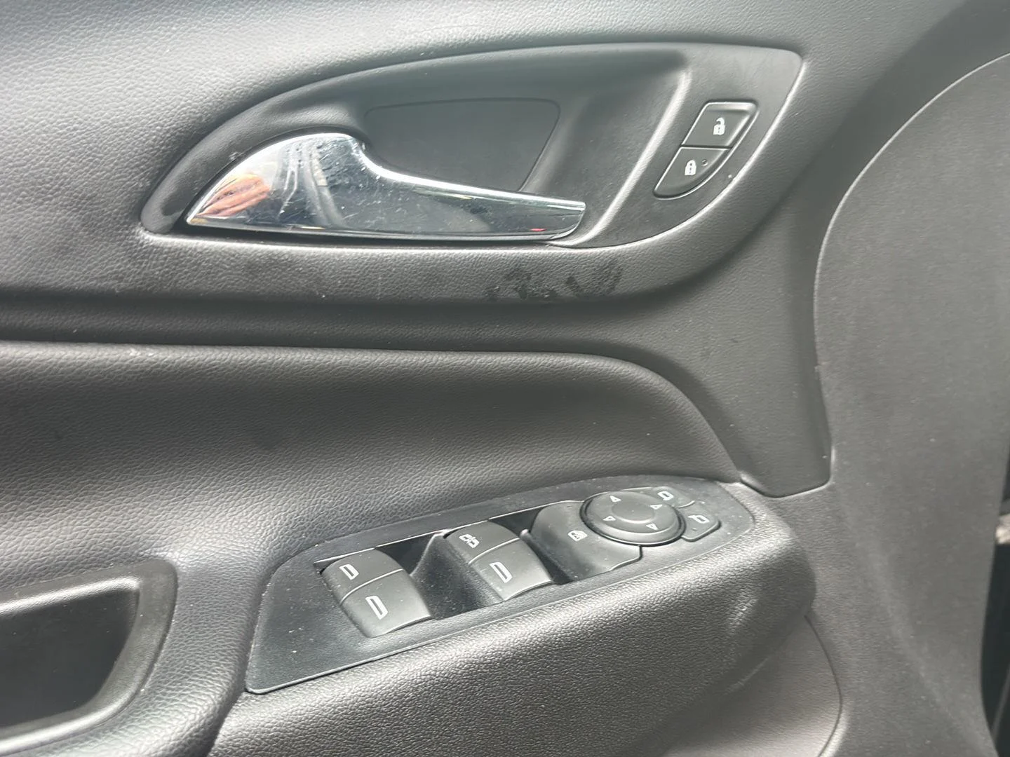 Used 2019 Mosaic Black Metallic Chevrolet LT image 8