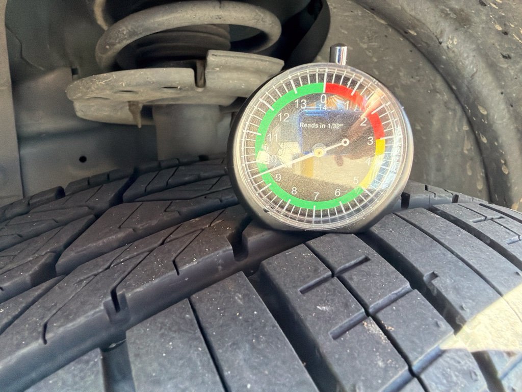 Used 2019 Gray Ford Titanium image 13